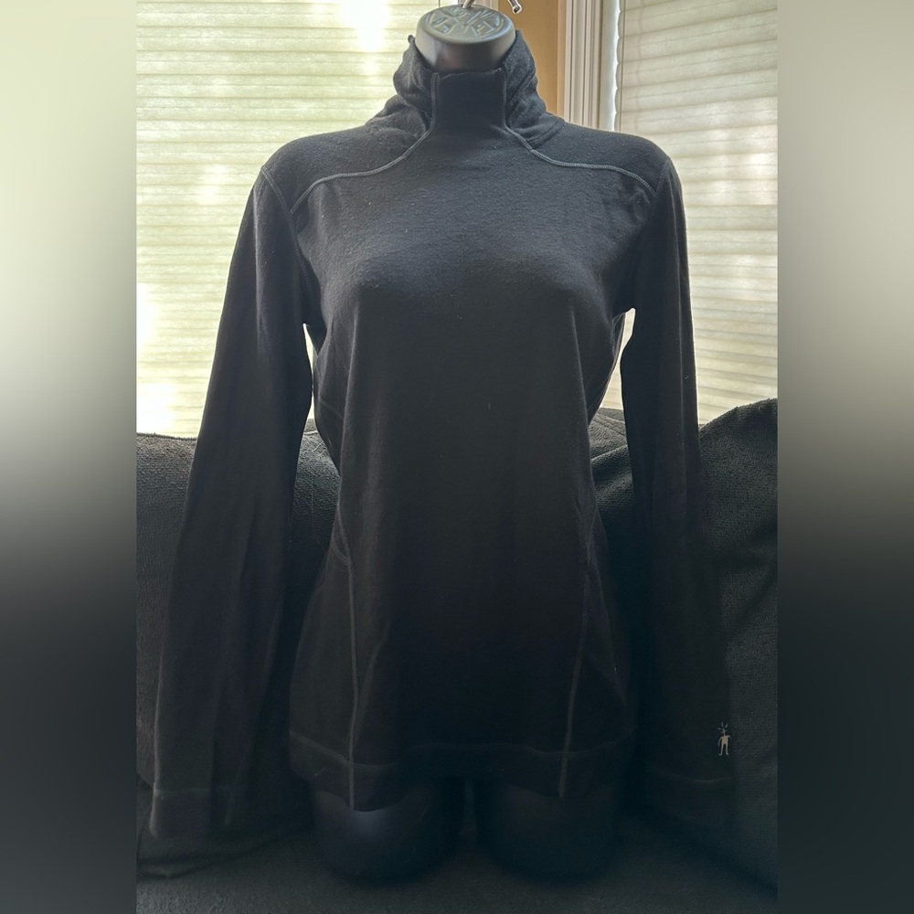 Smartwool black semi-dressy baselayer